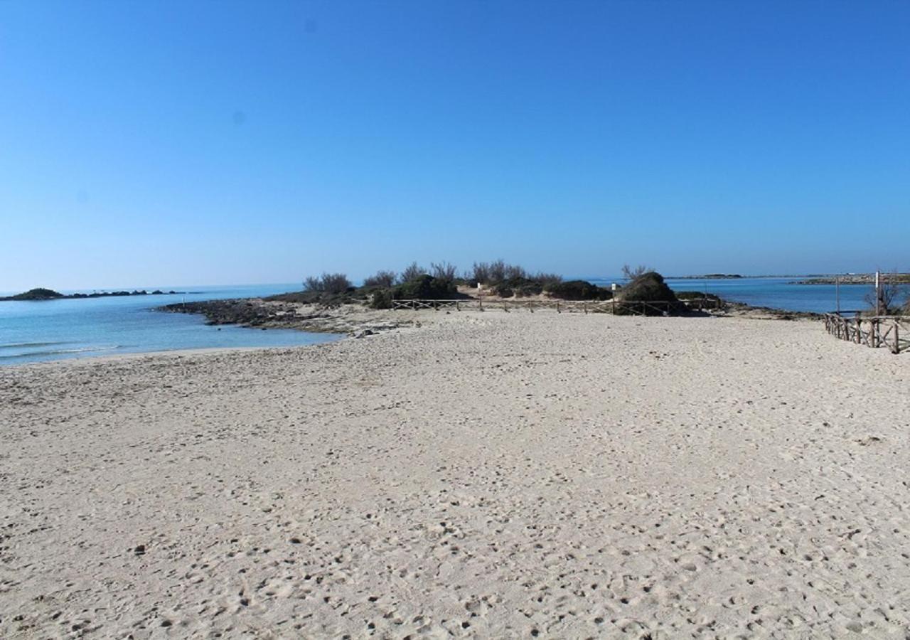 Fronte Mare Rooms By Salentolimit Porto Cesareo Bagian luar foto