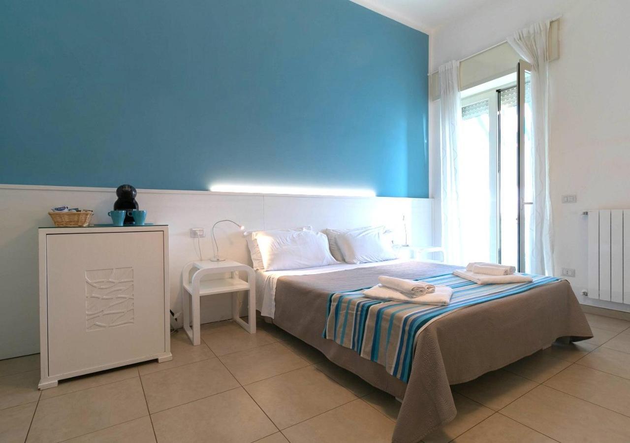 Fronte Mare Rooms By Salentolimit Porto Cesareo Bagian luar foto