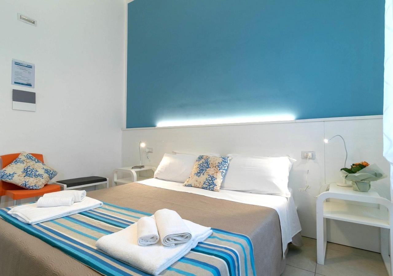 Fronte Mare Rooms By Salentolimit Porto Cesareo Bagian luar foto
