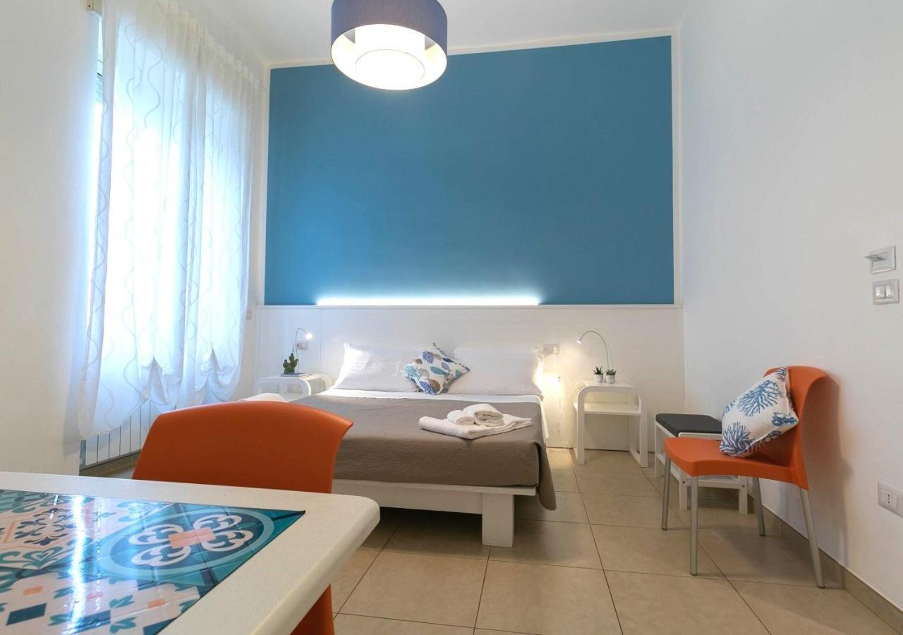 Fronte Mare Rooms By Salentolimit Porto Cesareo Bagian luar foto